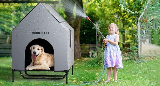 Casa grande impermeable para perros con cama elevada desmontable y ventanas de ventilacion