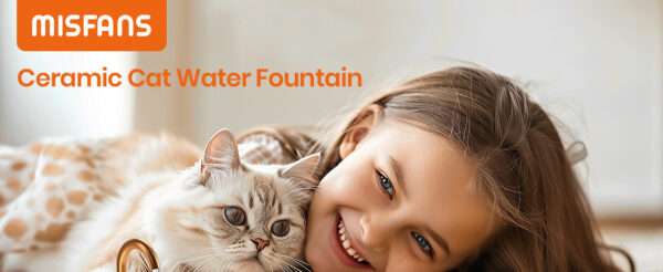 Fuente de agua de cerámica 2.1L para mascotas. Bebedero ultra silencioso, ideal para perros y gatos, con diseño elegante y fácil de limpiar.