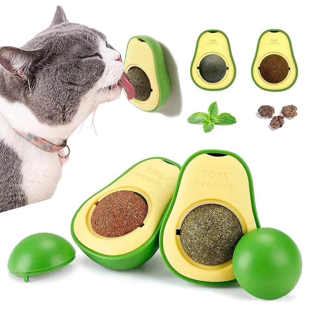 Juguete para gatos con bola de hierba gatera adhesiva.