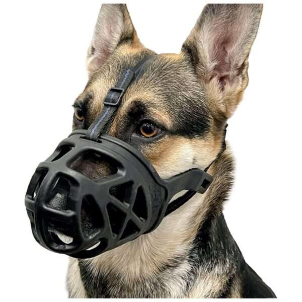 Bozal de cesta para perros grandes. Es un bozal antimordidas, ideal para entrenamiento.