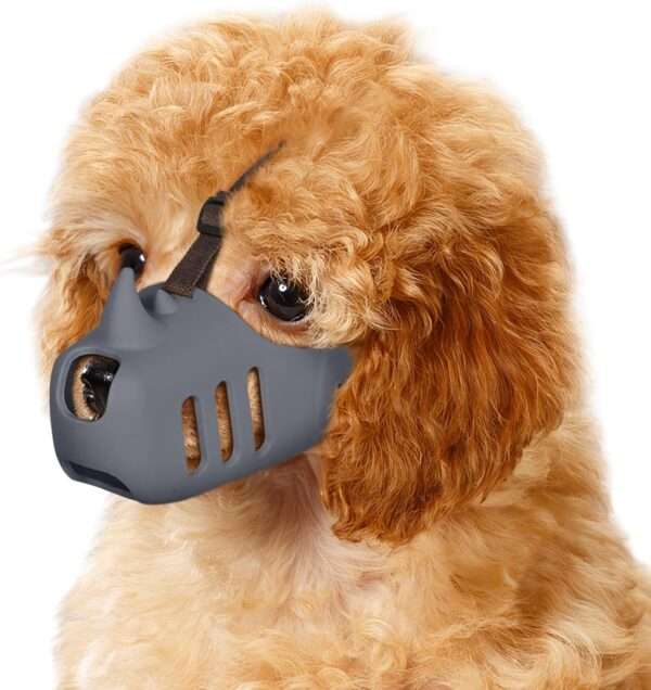 Bozal de silicona suave con diseño de rinoceronte para perros.
