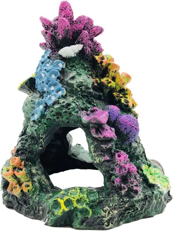 Montaña de coral de resina colorida con 3 agujeros, ideal como escondite para peces Betta, incluye 4 plantas.