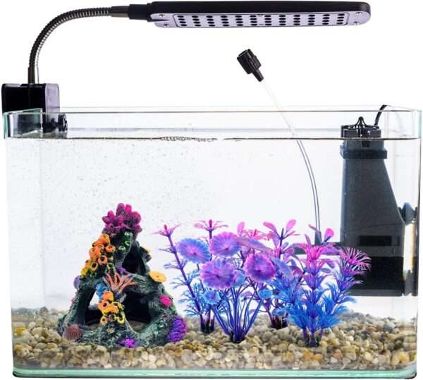 Montaña de coral de resina colorida con 3 agujeros, ideal como escondite para peces Betta, incluye 4 plantas.