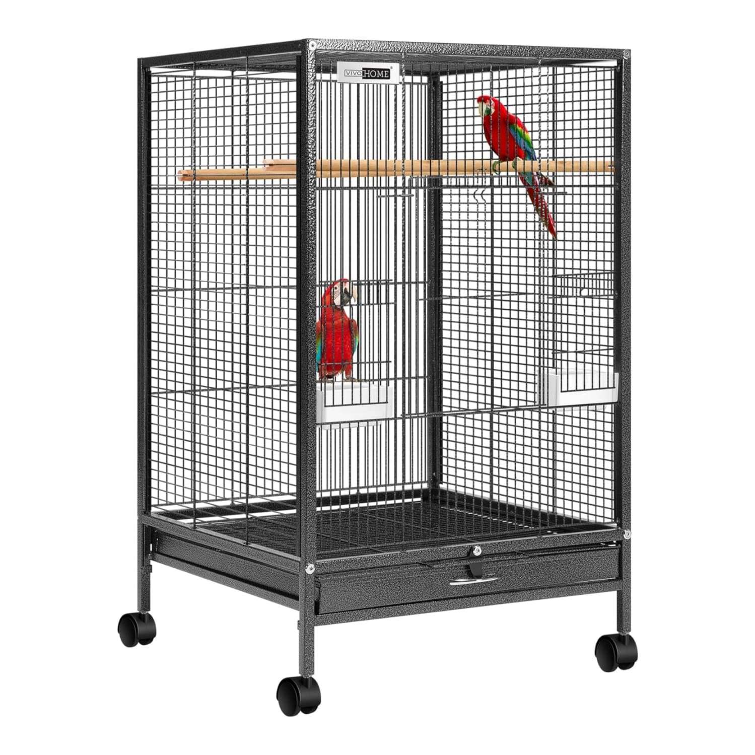 Jaula grande de acero para loros.