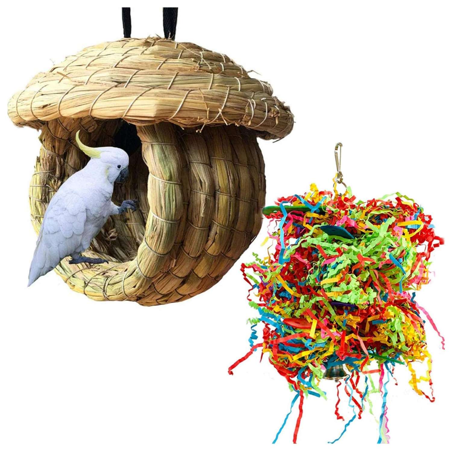 Una cabaña de pájaros de hierba natural tejida a mano, con un diseño de bolsillo, colgada de una rama de árbol para aves pequeñas.