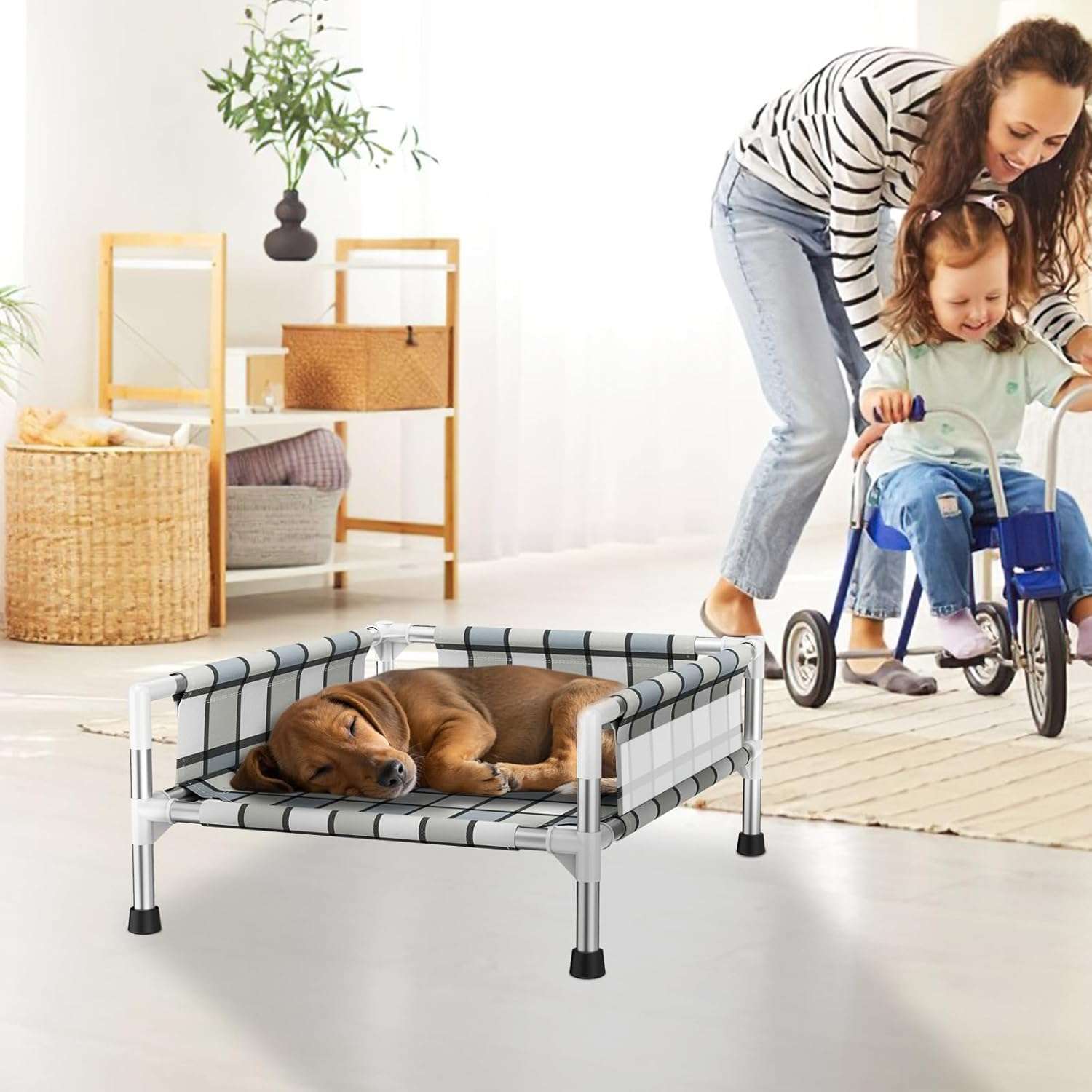 Cama elevada o cuna para perro con barandilla de seguridad, transpirable, anti-calor y anti-humedad para mascotas con dolor articular.