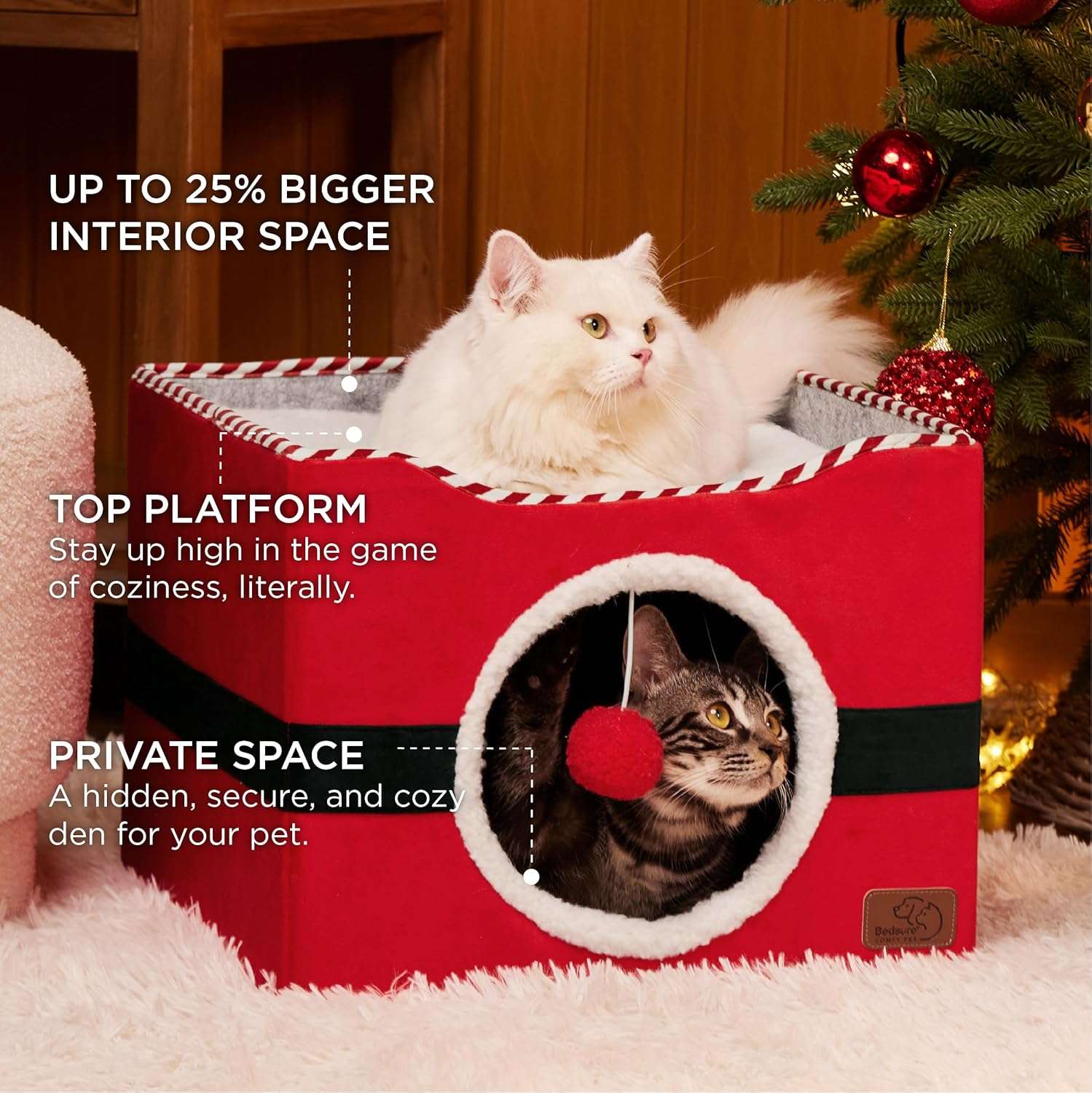 Casa cueva 2 en 1 de 42x42x33 cm para gatos. Diseño navideño, plataforma superior y estructura plegable de MDF.