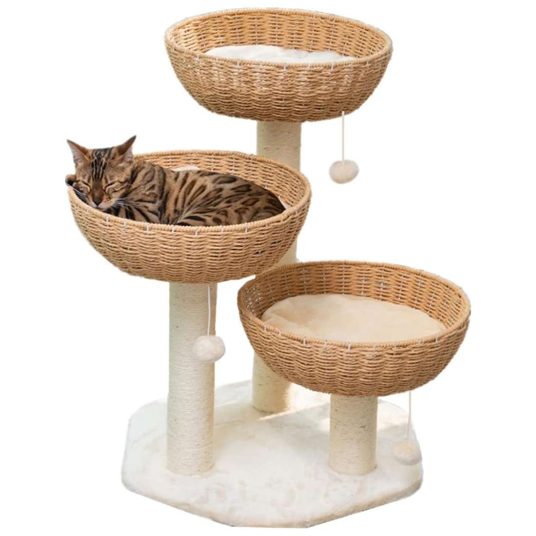 Torre rascador con cesta tejida (setenta y cuatro centimetros). Base robusta de aglomerado y cama elevada para gatos grandes.