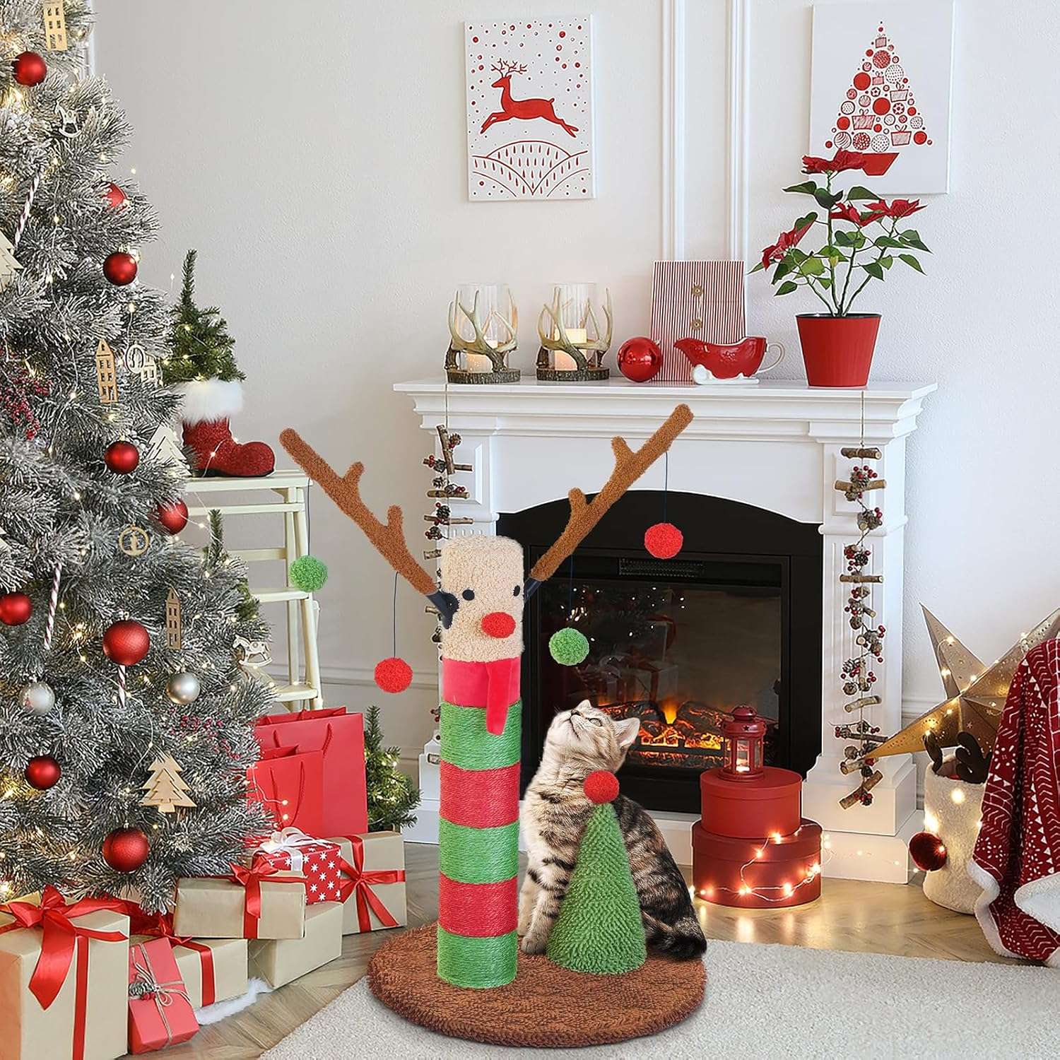 Rascador de poste doble para gatos (41x41x64 cm) con diseño de Ciervo Navideño. Sisal natural y base estable anti-vuelco.