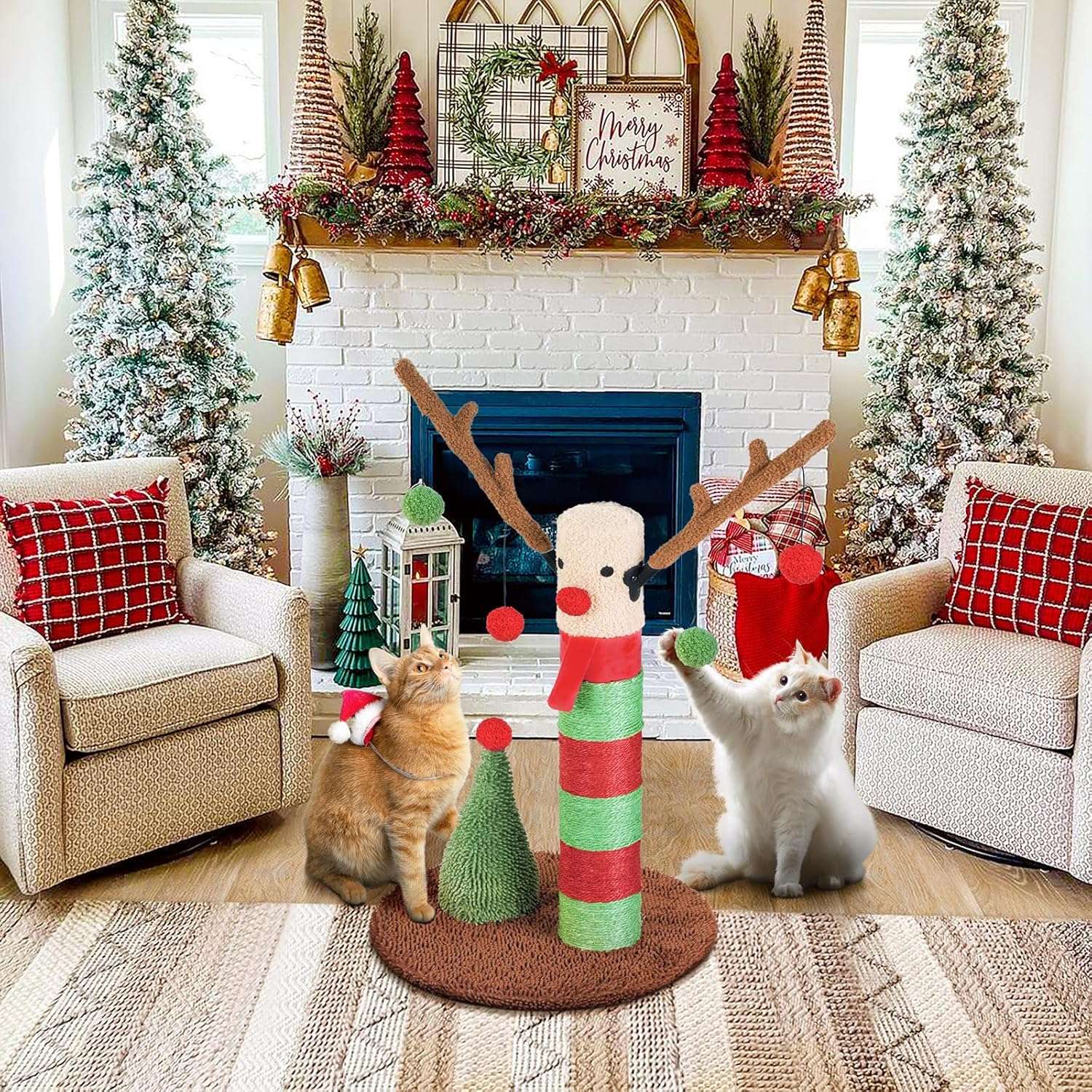 Rascador de poste doble para gatos (41x41x64 cm) con diseño de Ciervo Navideño. Sisal natural y base estable anti-vuelco.