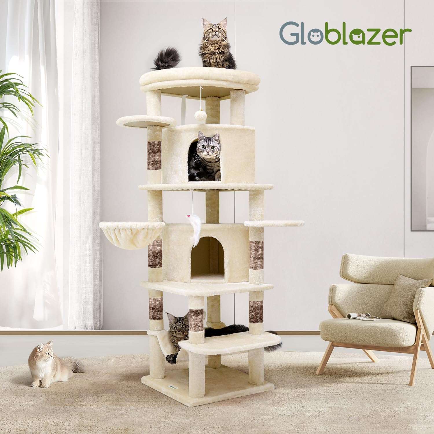 Torre rascador esquinera de 168 centimetros con base de 50 por 50 cm. Diseño curvo con hamaca cuadrada y cesta redonda para gatos.