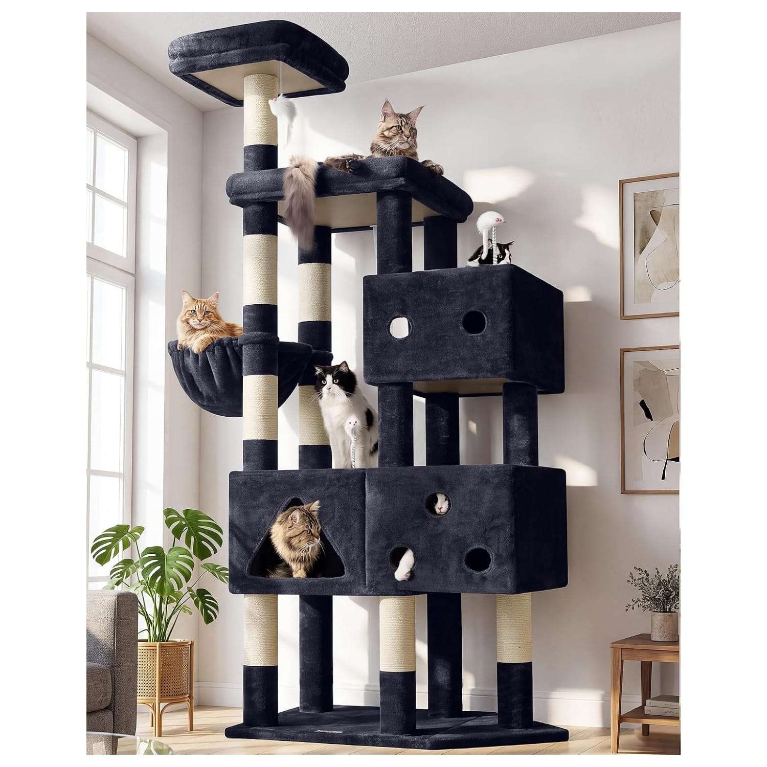 torre rascador gigante de 207 centimetros con base de 85x45 cm. Soporta 6 gatos grandes con 3 condominios y cesta.