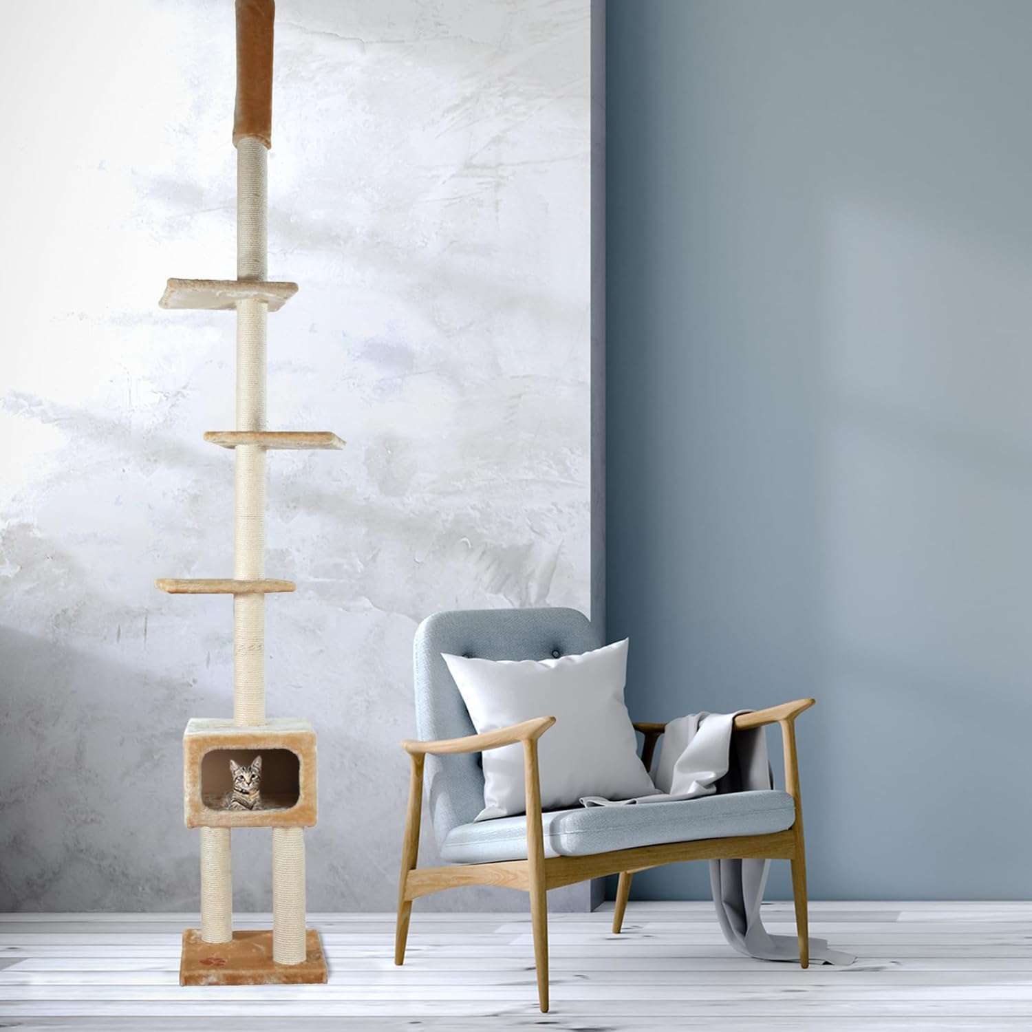 Torre rascador de techo a piso para gatos grandes con plataformas ajustables y postes de sisal.