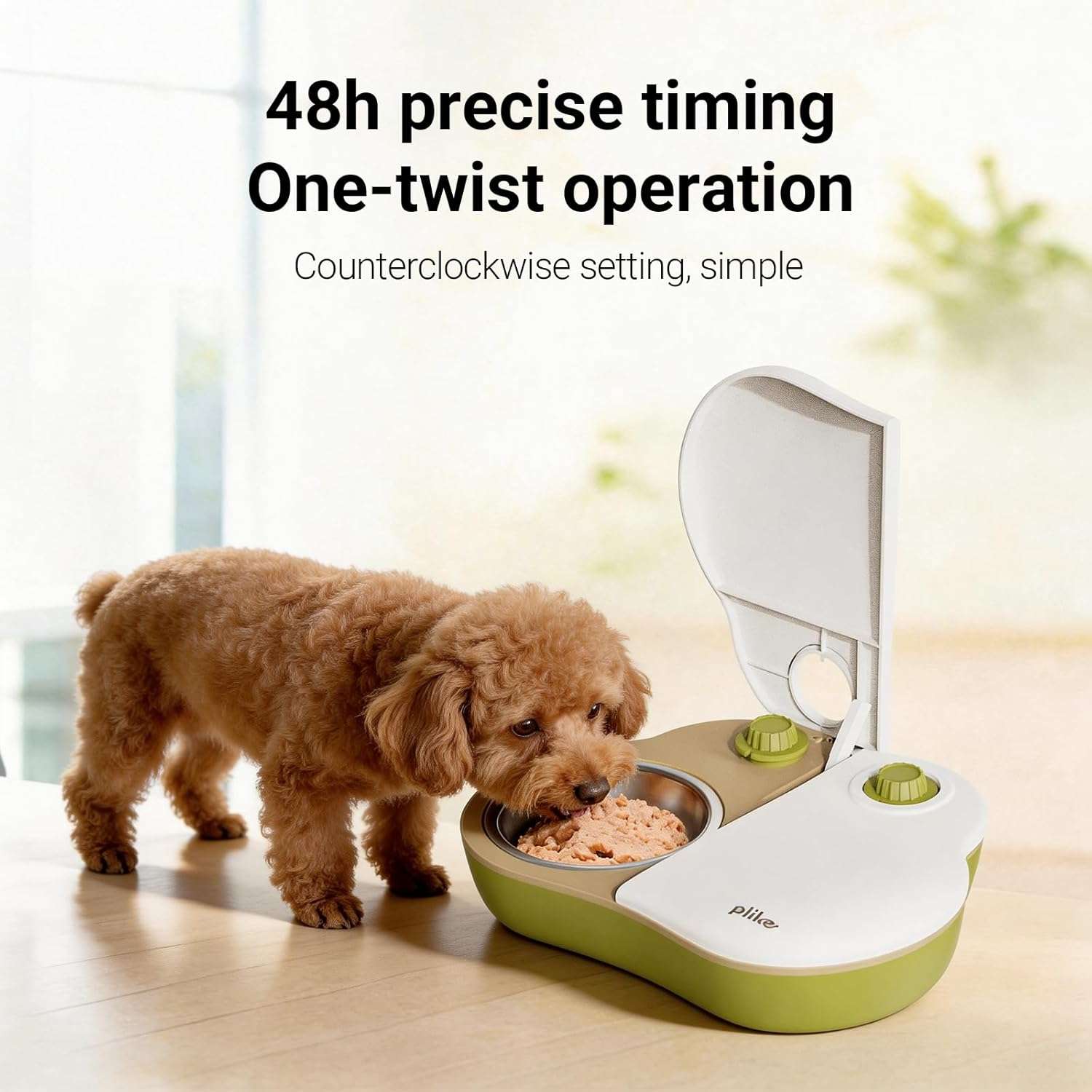 Organiza la alimentacion de tu mascota con este comedero de 48 horas. Incluye platos de acero inoxidable y pack de hielo para conservar la frescura de sobres y raciones secas.