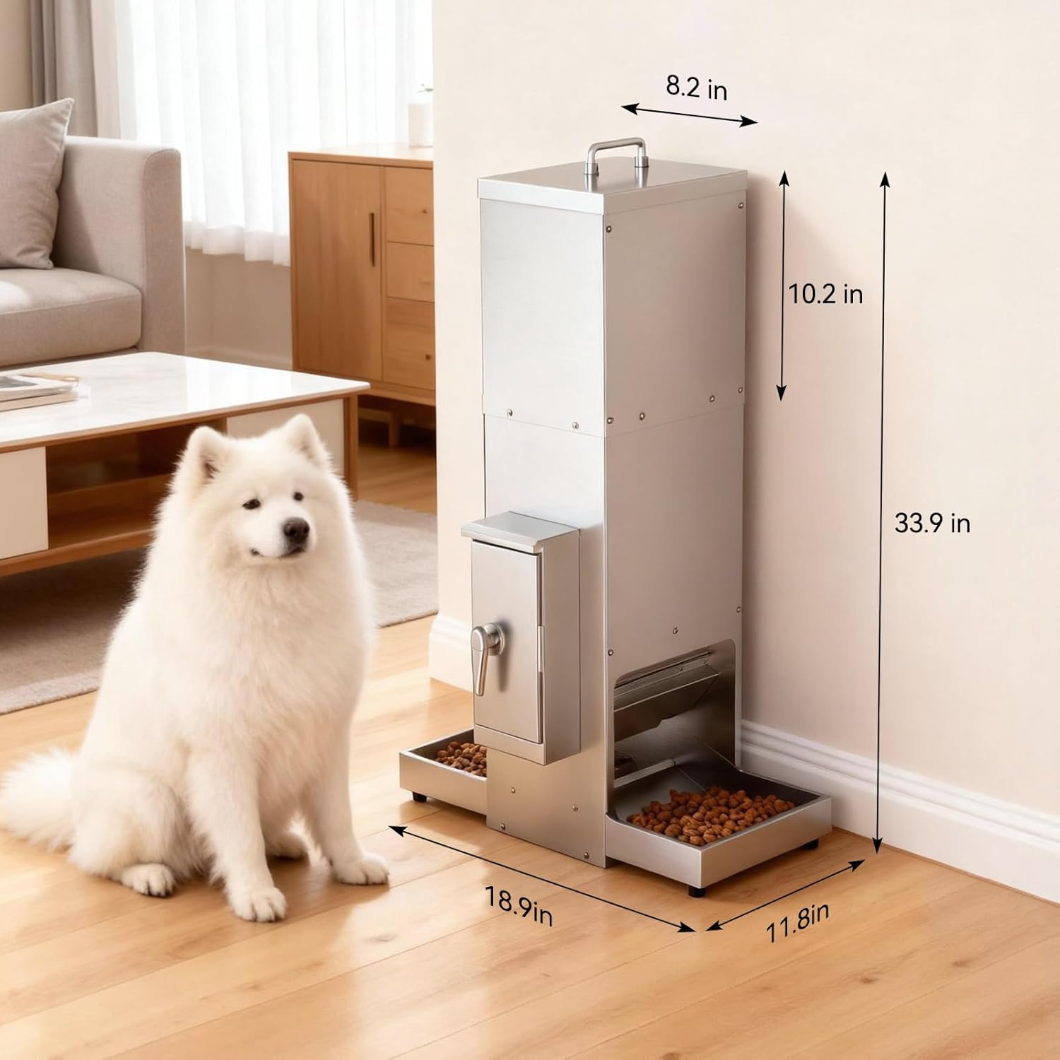 Comedero automatico programable de acero inoxidable para perros grandes de 15 kg instalado en pared.