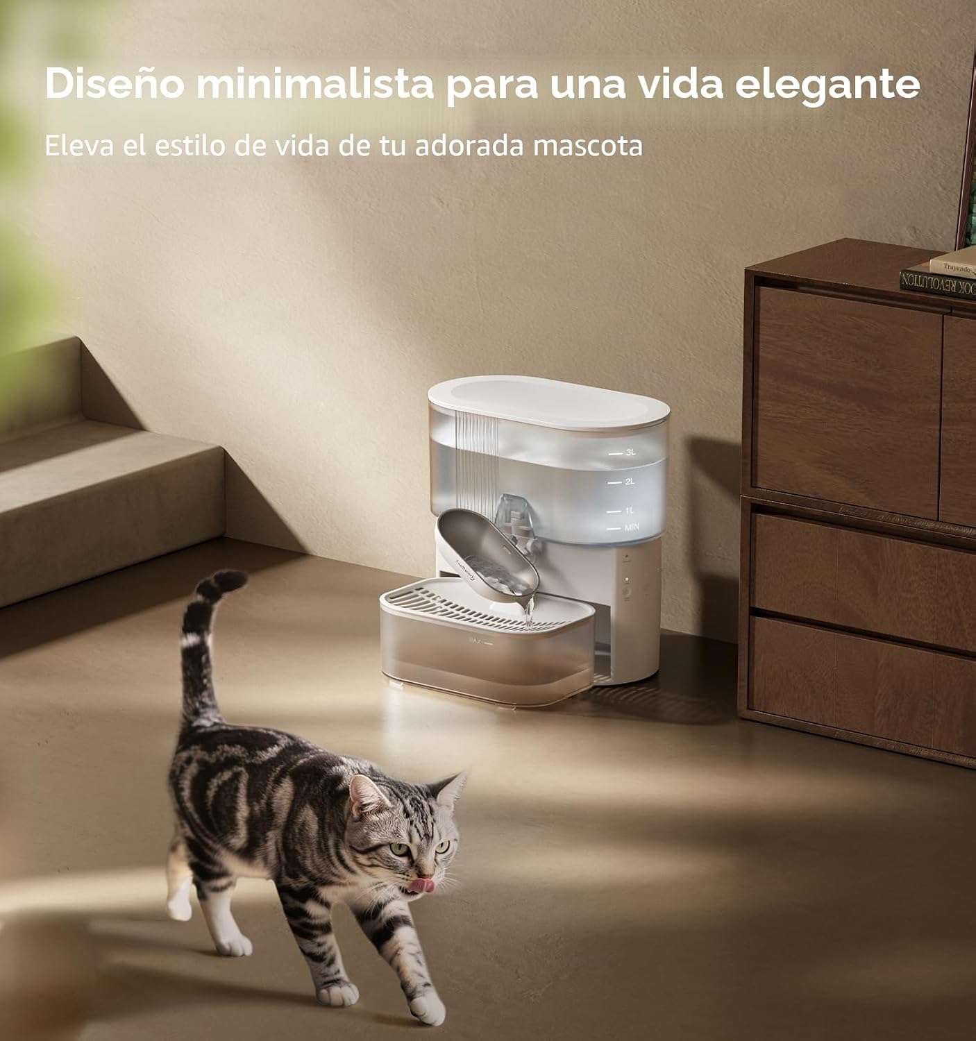 Fuente de agua para gatos autolimpiable sin filtros de 3.5 litros inalambrica con bateria de 180 dias.