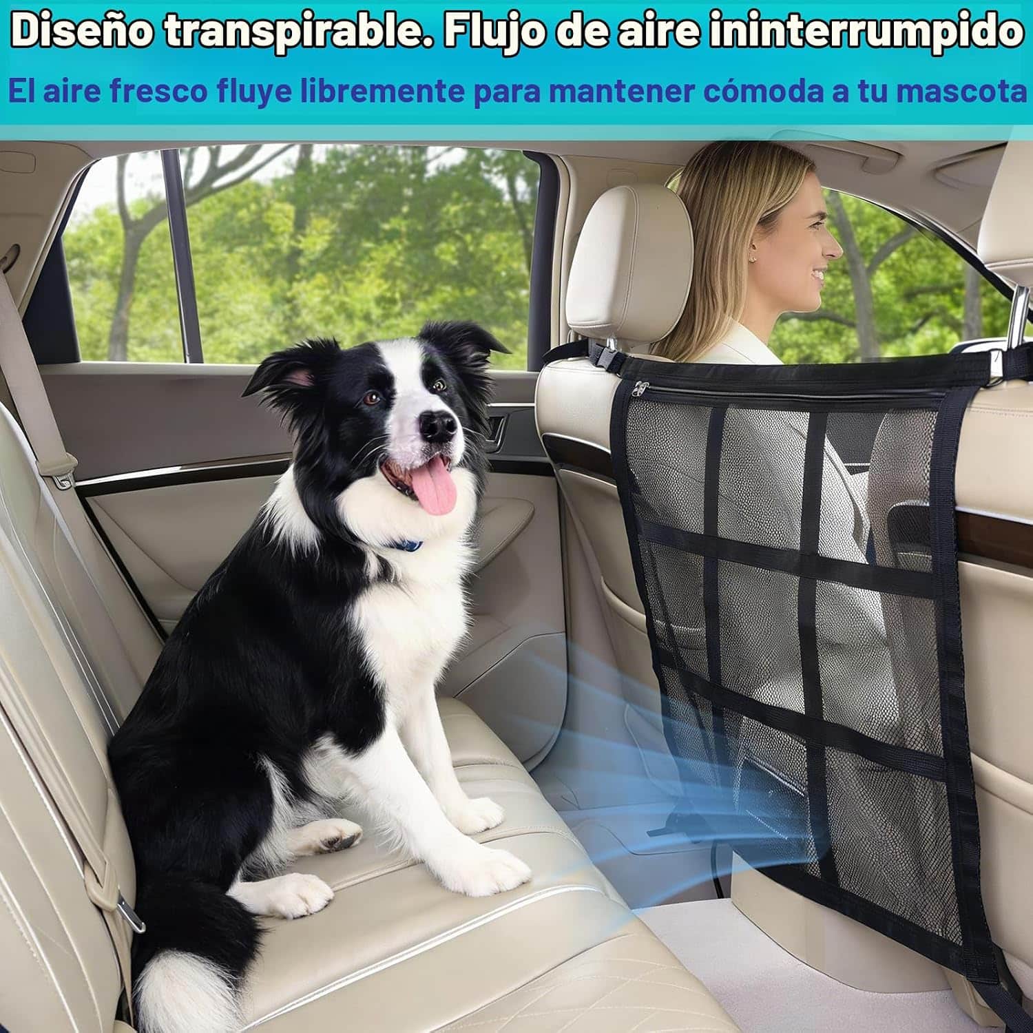 Malla separadora de auto para perros con bolsillo organizador instalada en el asiento trasero.