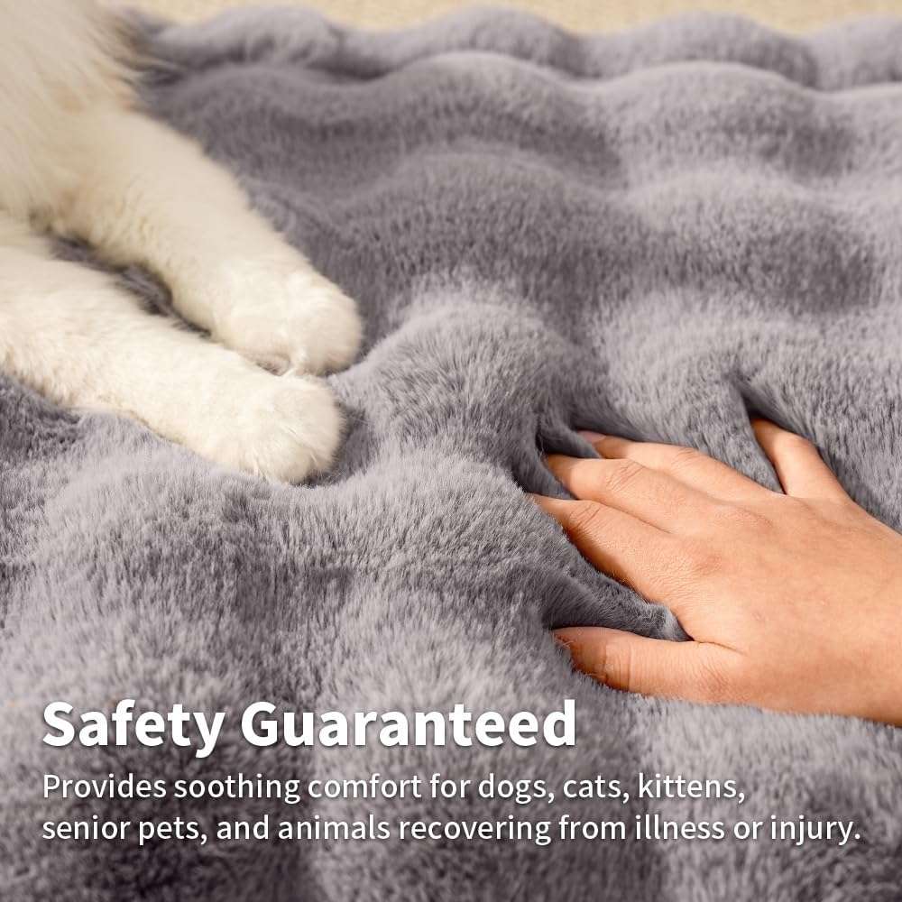 tapete cama para gatos gris lavable y antideslizante con medidas de 58.42 por 38.10 centimetros